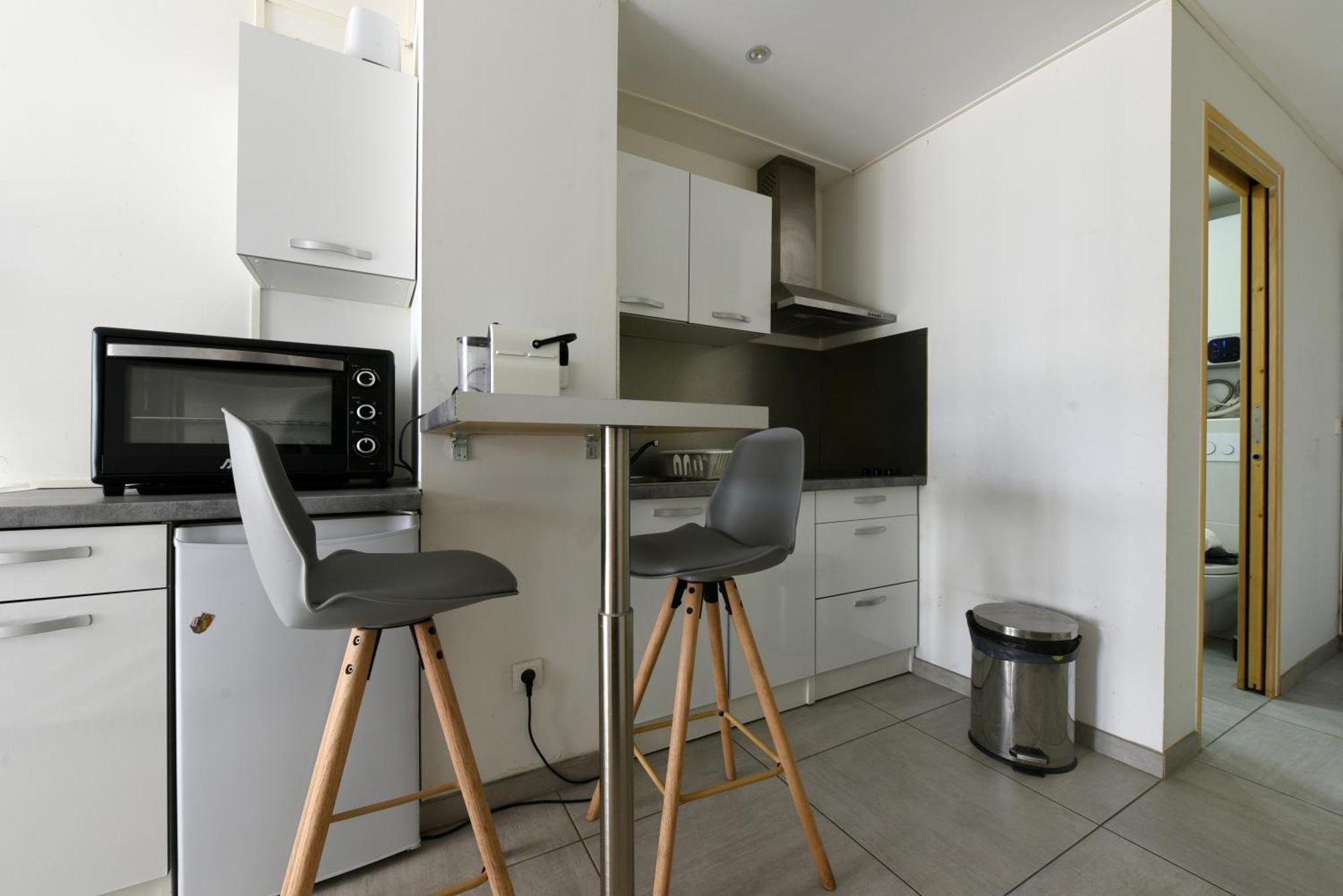 Provencal Studio Netflix Appart-Hotel-Provence La Fare-les-Oliviers Exterior foto