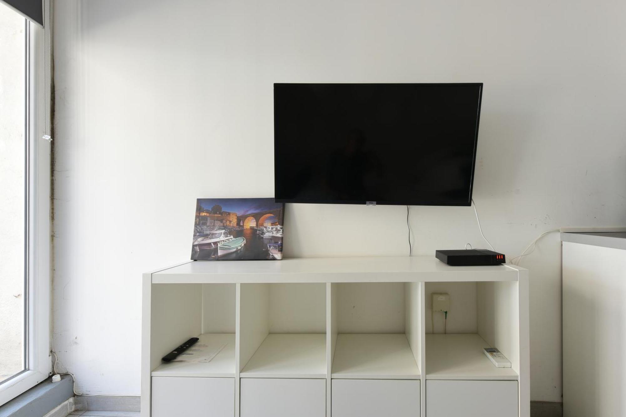 Provencal Studio Netflix Appart-Hotel-Provence La Fare-les-Oliviers Exterior foto